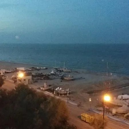 Ornella Al Mare Daire Marotta
